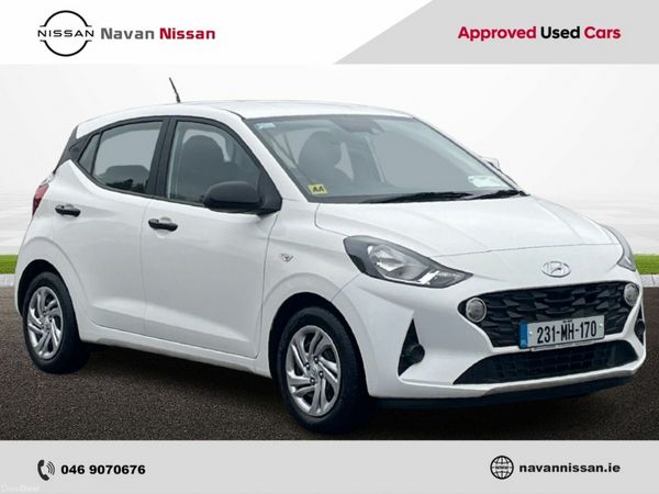 Hyundai i10 Hatchback, Petrol, 2023, White