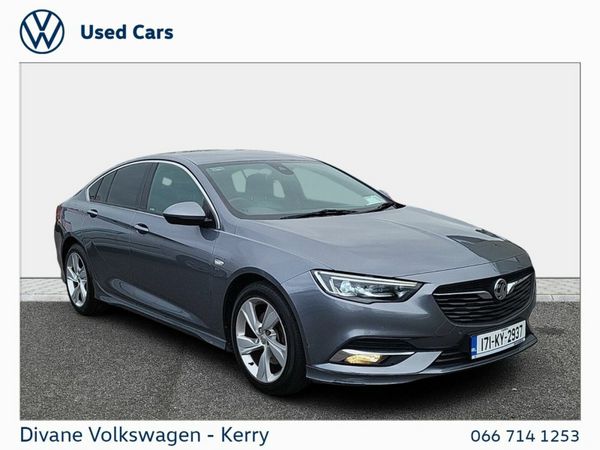 Vauxhall Insignia Hatchback, Diesel, 2017, Grey