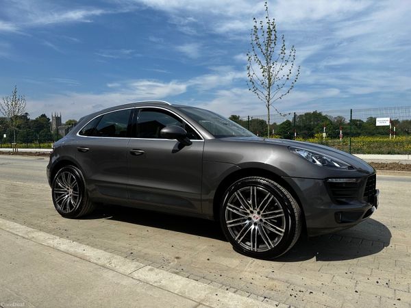Porsche Macan SUV, Diesel, 2015, Grey