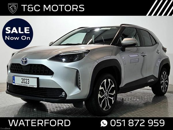 Toyota Yaris Cross SUV, Petrol Hybrid, 2023, Silver