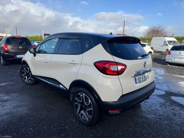 Renault Captur Hatchback, Petrol, 2015, Beige