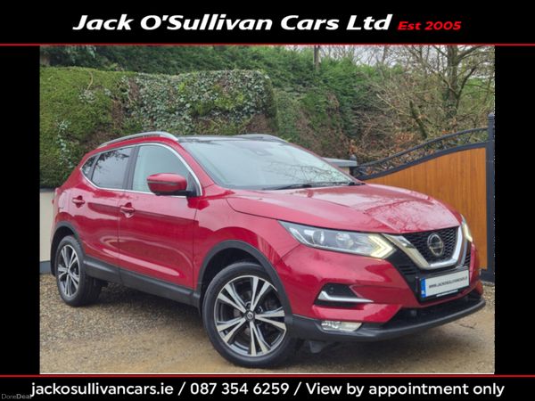 Nissan Qashqai MPV, Diesel, 2019, Red