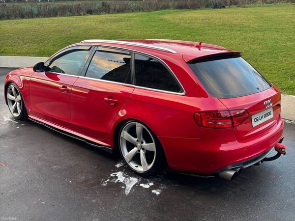 Audi A4 Estate, Diesel, 2009, Red
