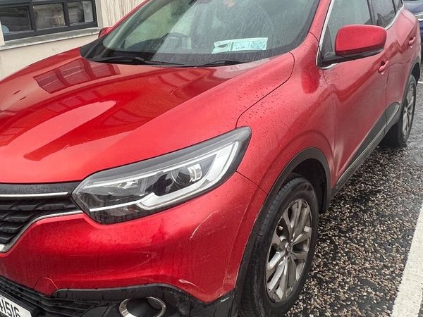 Renault Kadjar SUV, Diesel, 2016, Red