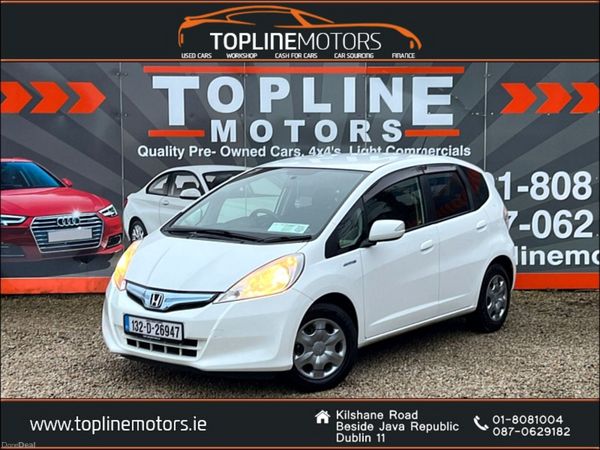 Honda Fit Hatchback, Petrol Hybrid, 2013, White