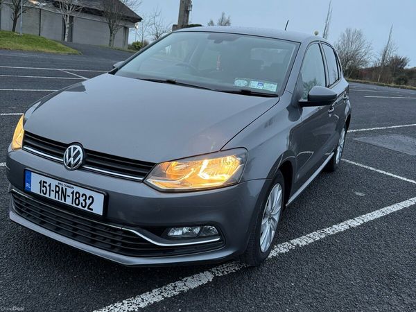 Volkswagen Polo Hatchback, Petrol, 2015, Grey