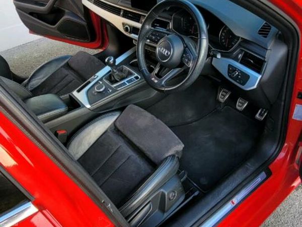 Audi A4 Saloon, Diesel, 2017, Red