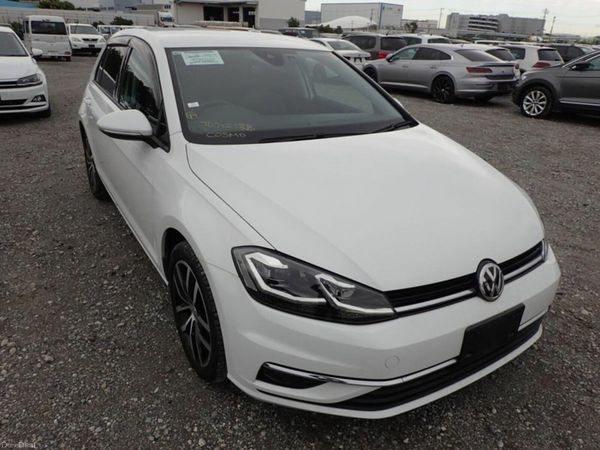 Volkswagen Golf Hatchback, Petrol, 2019, White