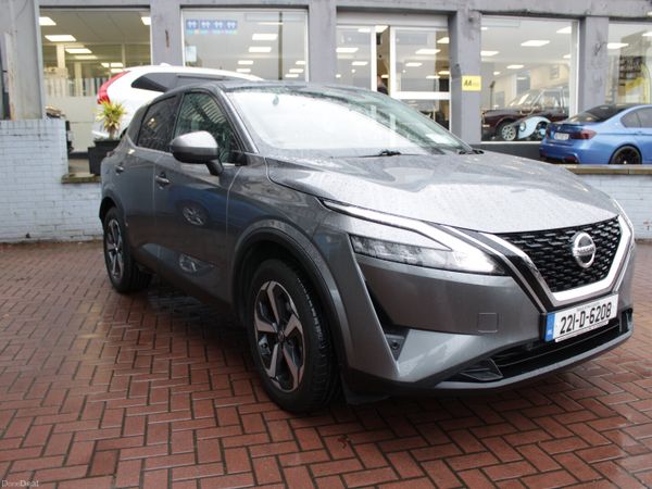 Nissan Qashqai MPV, Petrol, 2022, Grey
