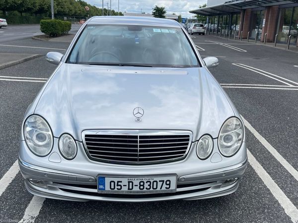 Mercedes-Benz E-Class Saloon, Diesel, 2005, Silver