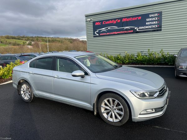 Volkswagen Passat Saloon, Diesel, 2019, Silver