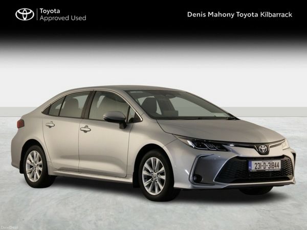 Toyota Corolla Saloon, Petrol Hybrid, 2023, Silver