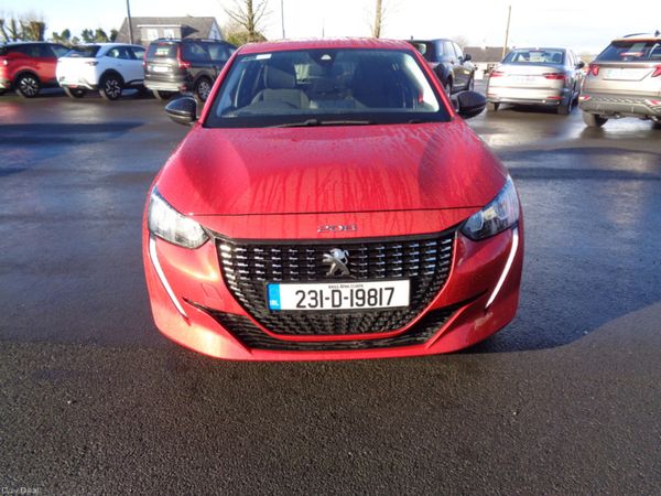 Peugeot 208 Hatchback, Petrol, 2023, Red