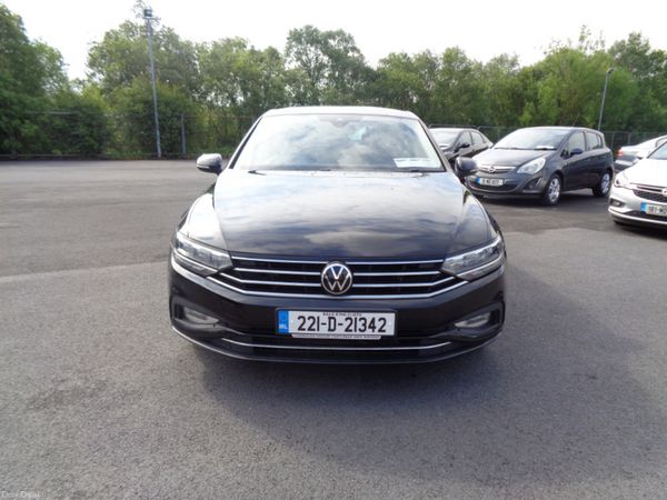 Volkswagen Passat Saloon, Diesel, 2022, Black