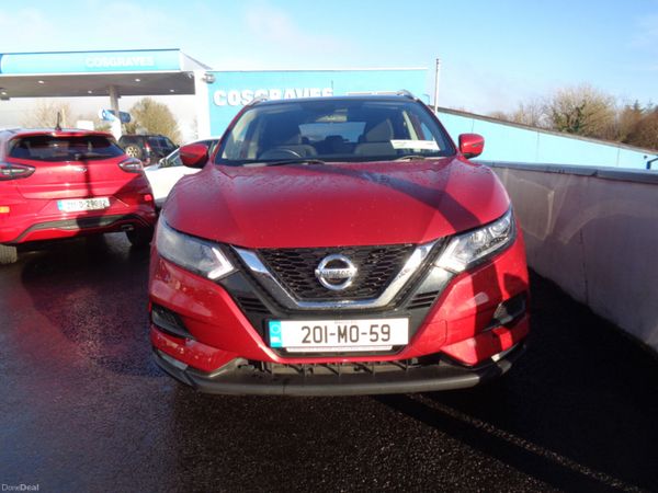 Nissan Qashqai MPV, Diesel, 2020, Red
