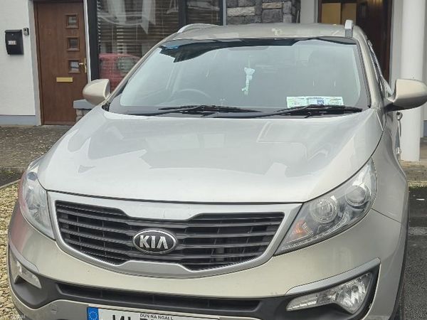 Kia Sportage SUV, Diesel, 2014, Silver