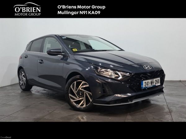 Hyundai i20 Hatchback, Petrol, 2024, Grey