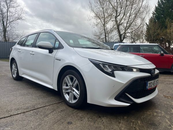 Toyota Corolla Estate, Petrol Hybrid, 2020, White
