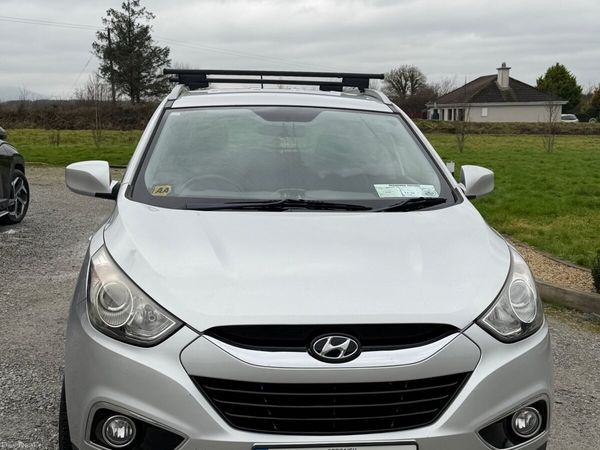 Hyundai ix35 SUV, Diesel, 2012, Silver