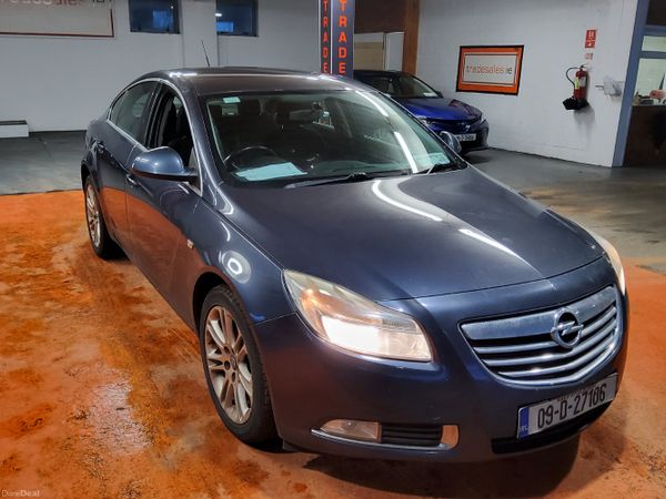 Opel Insignia Saloon, Diesel, 2009, Blue