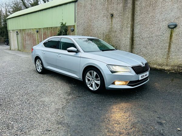 Skoda Superb Hatchback, Diesel, 2019, Silver
