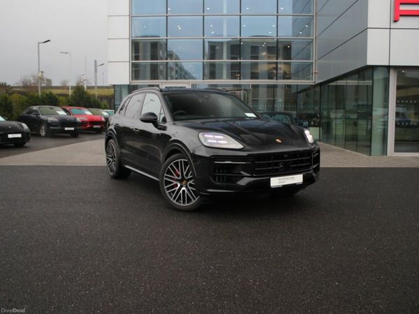 Porsche Cayenne SUV, Petrol Plug-in Hybrid, 2026, Black