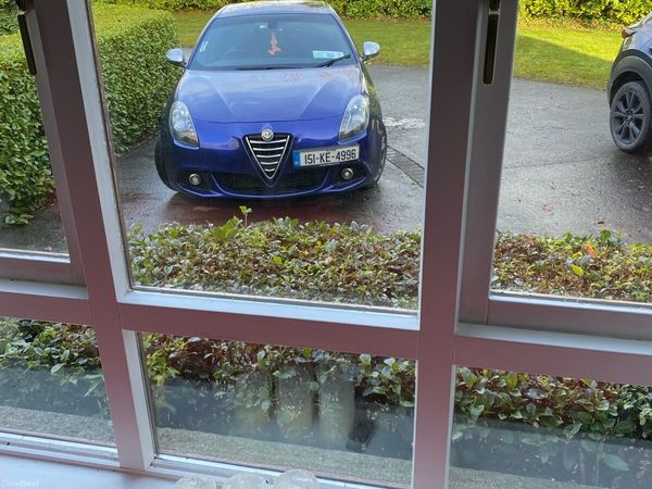 Alfa Romeo Giulietta Hatchback, Diesel, 2015, Blue