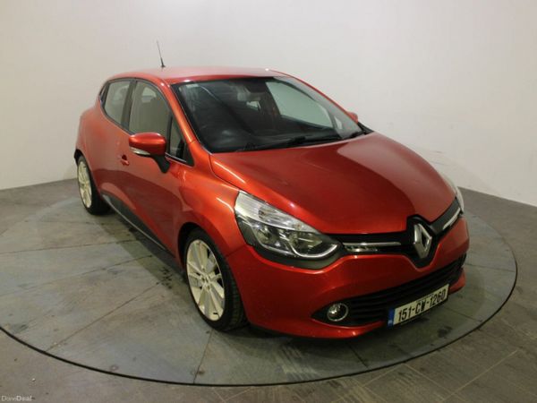 Renault Clio Hatchback, Diesel, 2015, Red