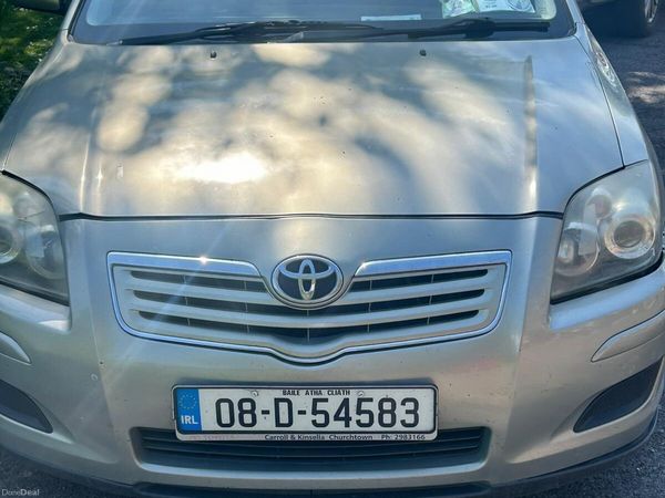 Toyota Avensis Saloon, Petrol, 2008, Green