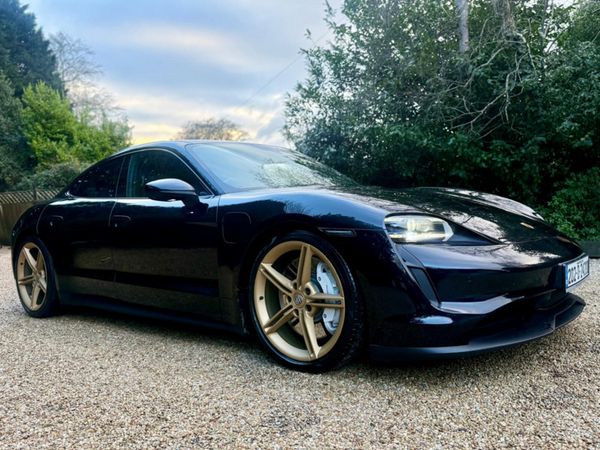 Porsche Taycan Hatchback, Electric, 2020, Black