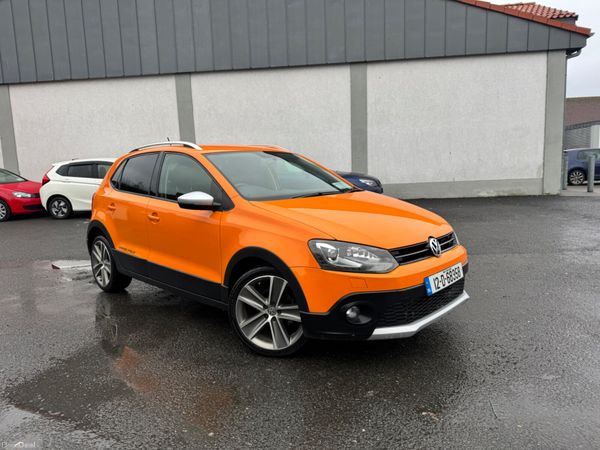 Volkswagen Polo Hatchback, Petrol, 2012, Orange