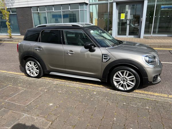 Mini Countryman Estate/Jeep, Diesel, 2019, Grey