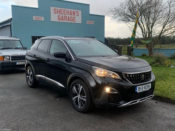 Peugeot 3008 MPV, Petrol, 2019, Black
