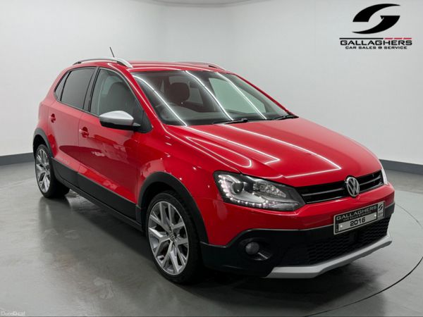 Volkswagen Polo Hatchback, Petrol, 2016, Red