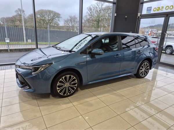 Toyota Corolla Estate, Petrol Hybrid, 2022, Blue