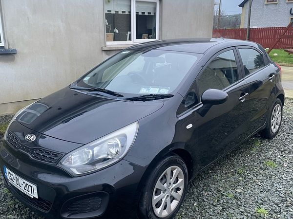Kia Rio Hatchback, Petrol, 2013, Black