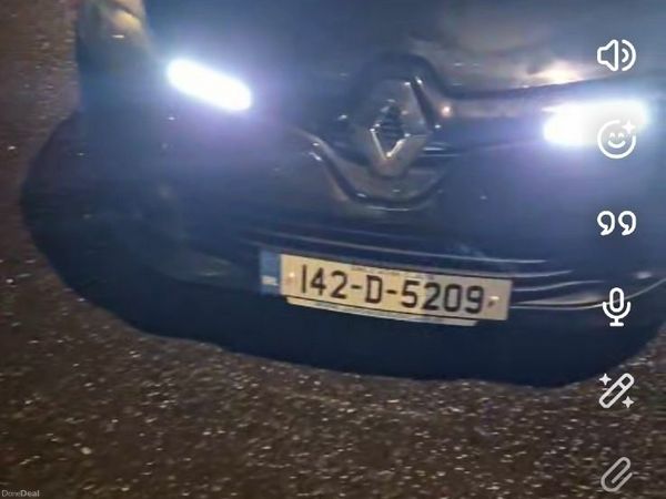 Renault Clio Hatchback, Petrol, 2014, Black