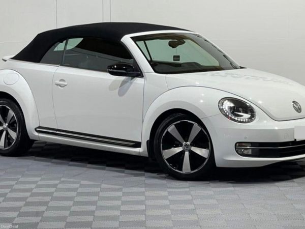 Volkswagen Beetle Convertible, Diesel, 2014, White