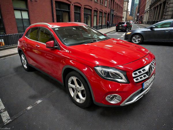 Mercedes-Benz GLA SUV, Petrol, 2017, Red