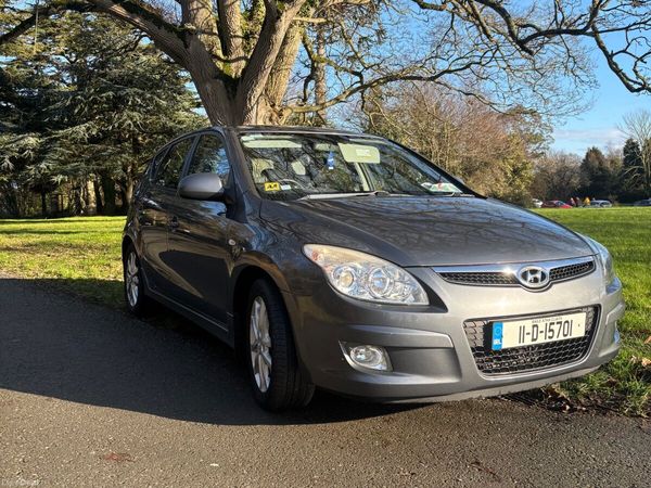 Hyundai i30 Hatchback, Diesel, 2011, Grey