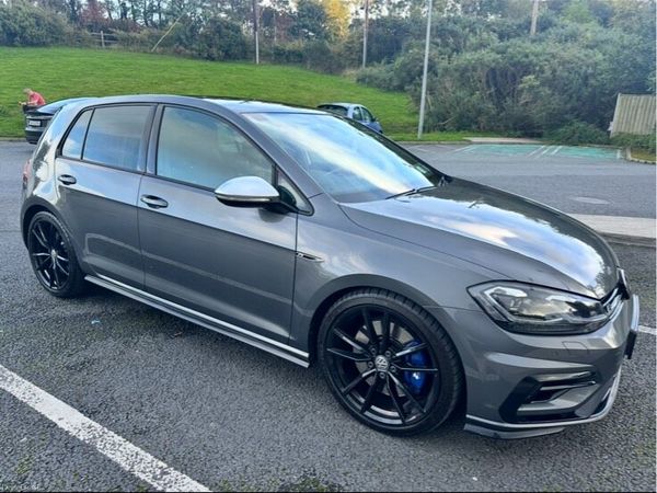 Volkswagen Golf Estate, Petrol, 2018, Grey