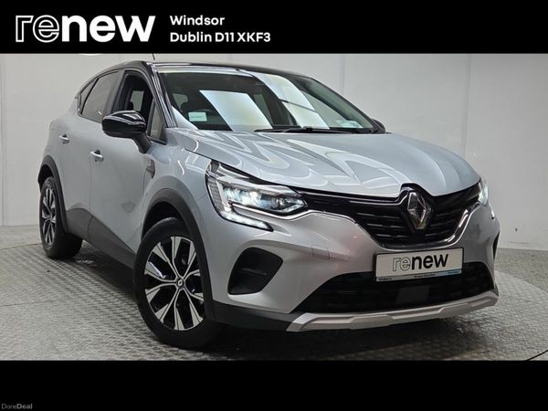 Renault Captur Hatchback, Petrol, 2023, Grey