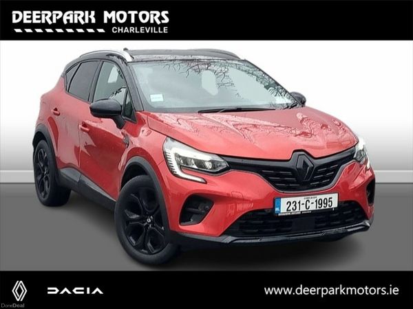Renault Captur Hatchback, Petrol, 2023, Red
