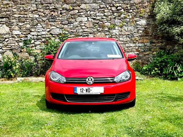 Volkswagen Golf Hatchback, Petrol, 2012, Red