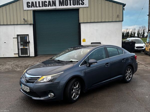 Toyota Avensis Saloon, Diesel, 2012, Blue