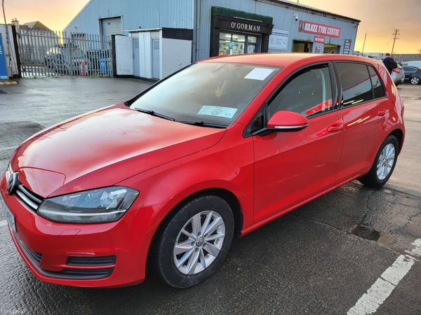 Volkswagen Golf Hatchback, Petrol, 2016, Red