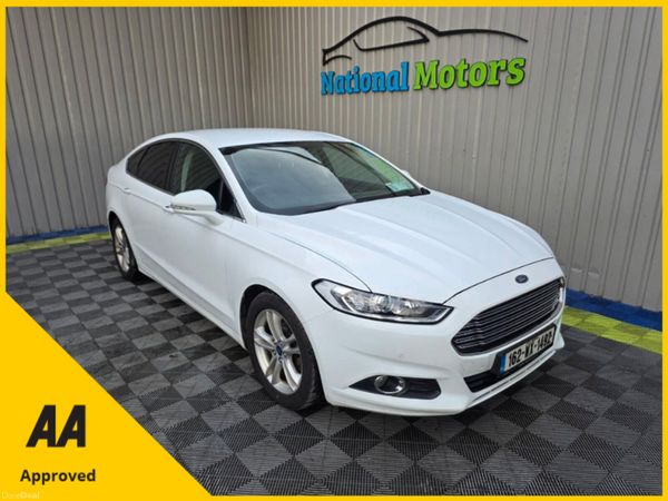 Ford Mondeo Hatchback, Diesel, 2016, White