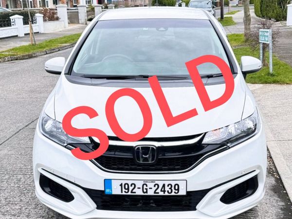 Honda Fit Hatchback, Petrol Hybrid, 2019, White