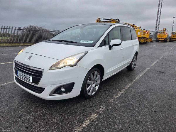 Peugeot 5008 MPV, Diesel, 2016, White