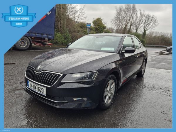 Skoda Superb Hatchback, Diesel, 2019, Black